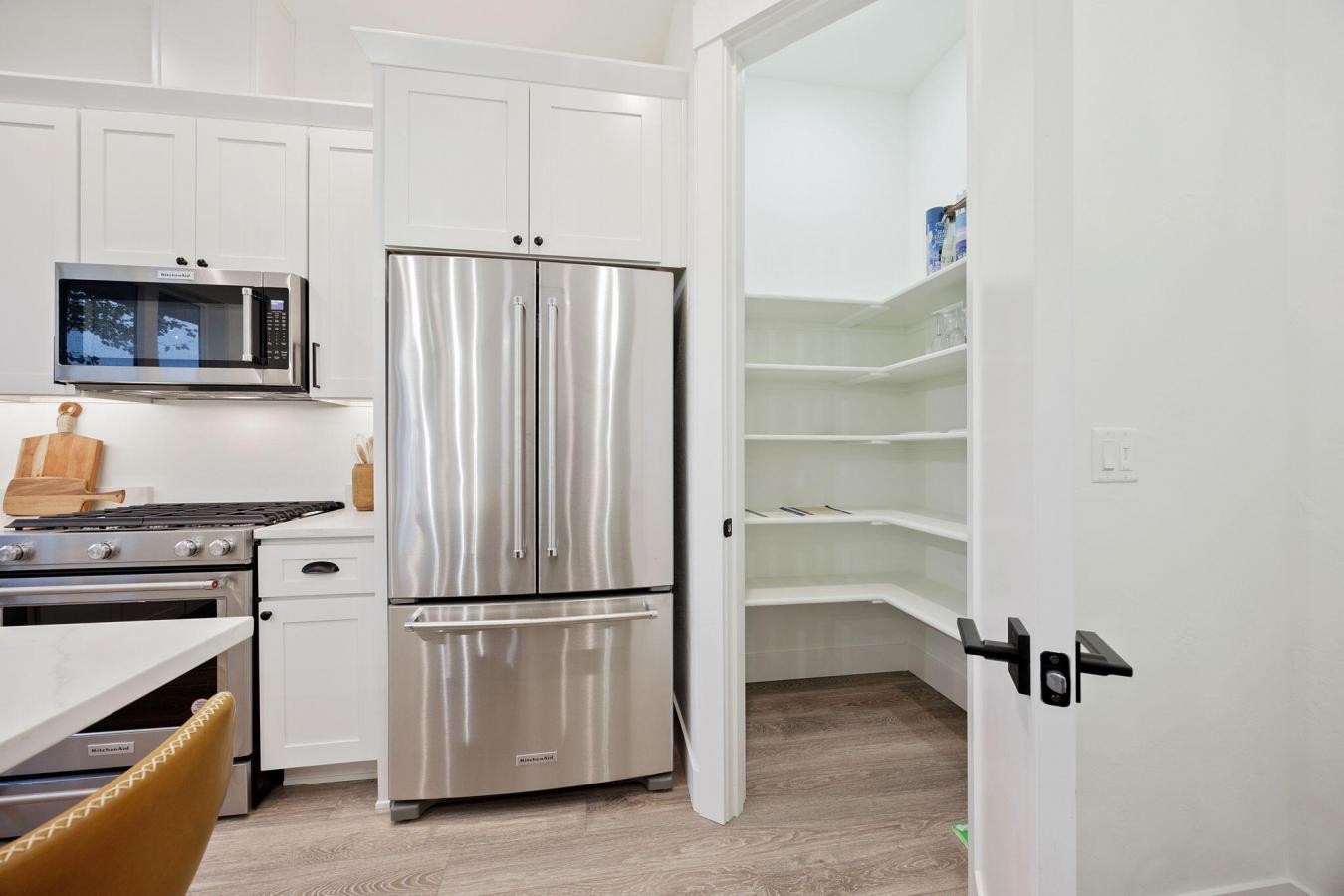 Eagle Point, OR, 97524, United States, 3 Bedrooms Bedrooms, ,2 BathroomsBathrooms,Residential,For Sale,1692293