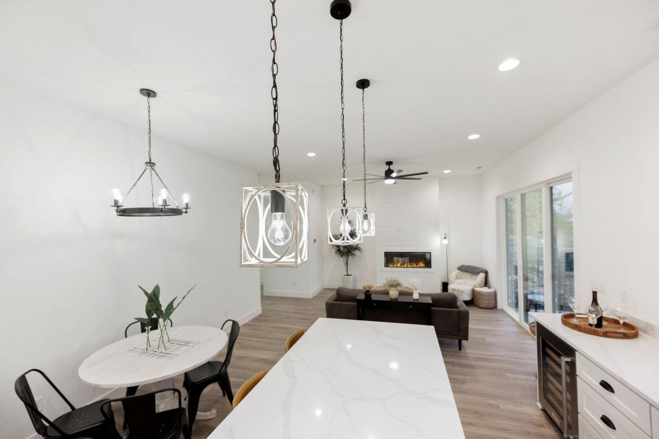 Eagle Point, OR, 97524, United States, 3 Bedrooms Bedrooms, ,2 BathroomsBathrooms,Residential,For Sale,1692293