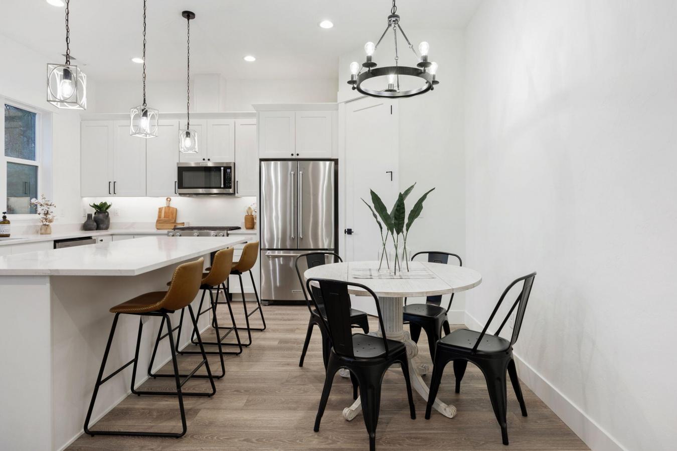 Eagle Point, OR, 97524, United States, 3 Bedrooms Bedrooms, ,2 BathroomsBathrooms,Residential,For Sale,1692293