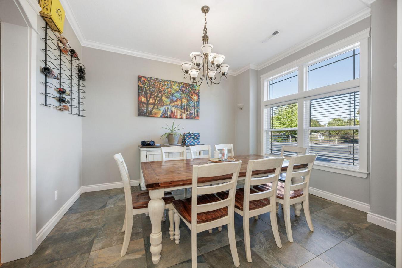 Central Point, OR, 97502, United States, 3 Bedrooms Bedrooms, ,2 BathroomsBathrooms,Residential,For Sale,1692292