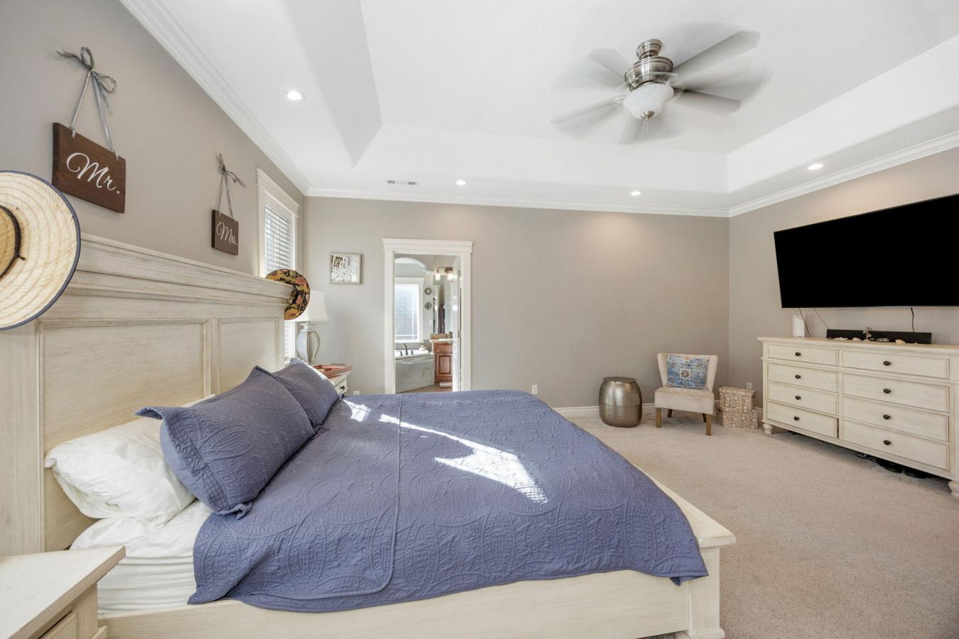 Central Point, OR, 97502, United States, 3 Bedrooms Bedrooms, ,2 BathroomsBathrooms,Residential,For Sale,1692292