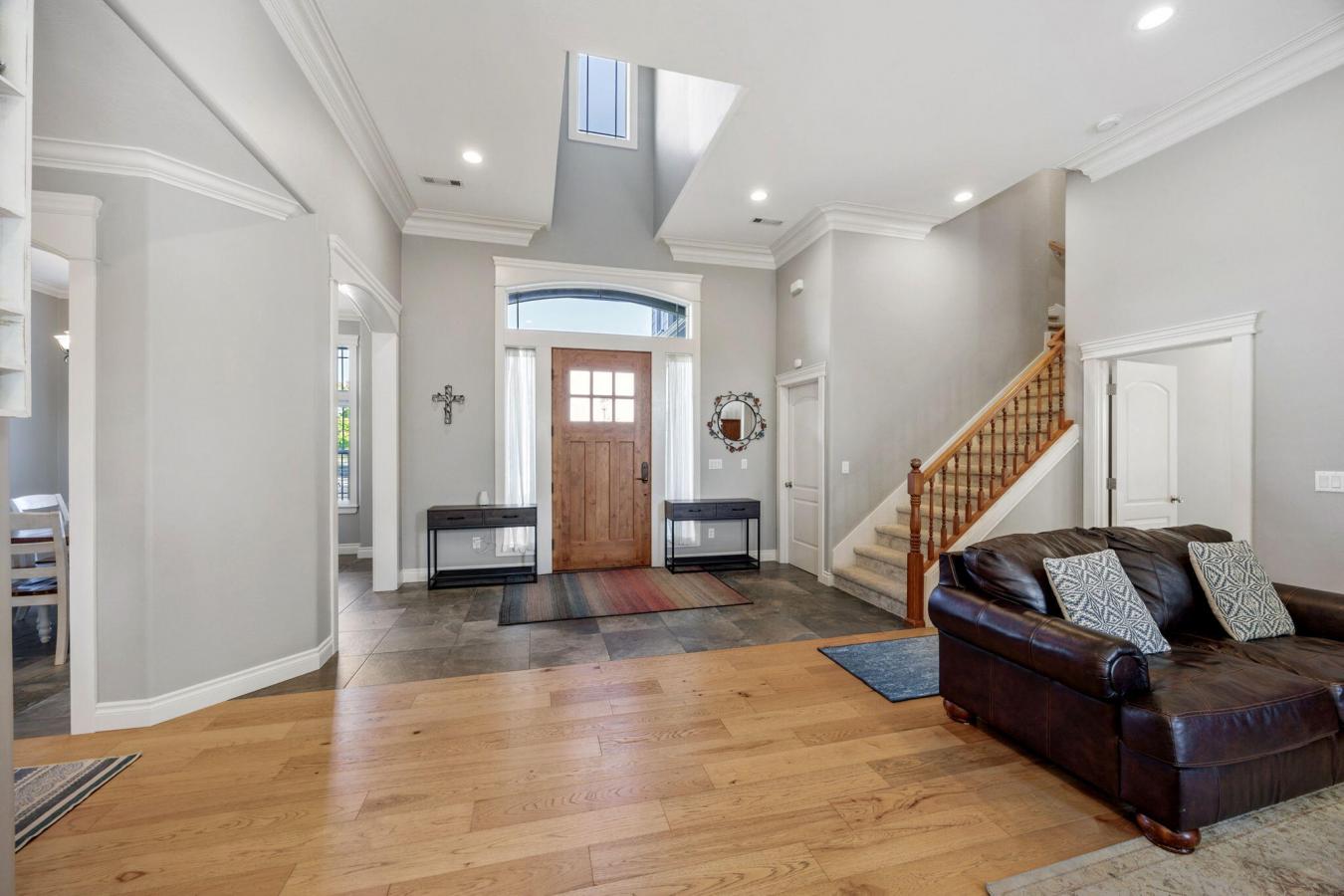 Central Point, OR, 97502, United States, 3 Bedrooms Bedrooms, ,2 BathroomsBathrooms,Residential,For Sale,1692292