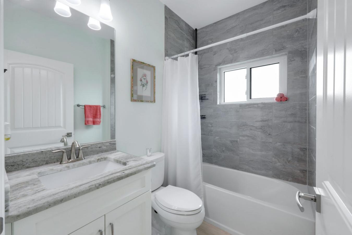 Sanibel, FL, 33957, United States, 3 Bedrooms Bedrooms, ,2 BathroomsBathrooms,Residential,For Sale,1697562