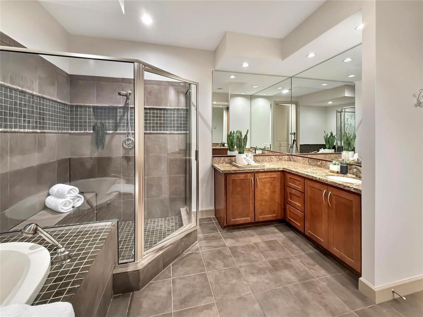 The Woodlands, TX, 77380, United States, 2 Bedrooms Bedrooms, ,2 BathroomsBathrooms,Residential,For Sale,1692287