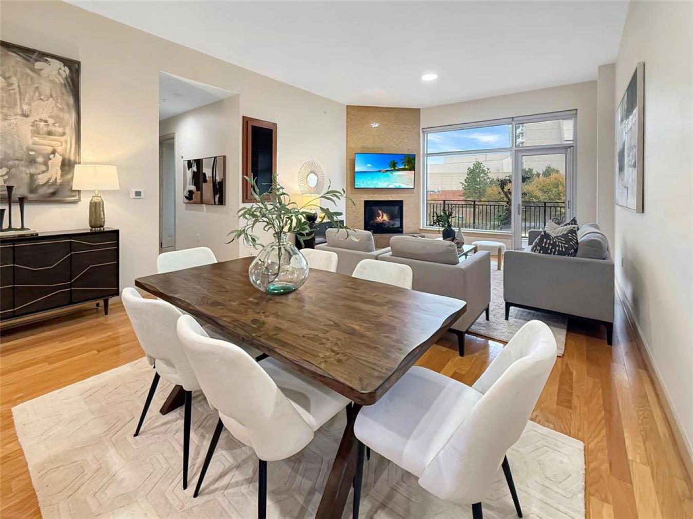 The Woodlands, TX, 77380, United States, 2 Bedrooms Bedrooms, ,2 BathroomsBathrooms,Residential,For Sale,1692287