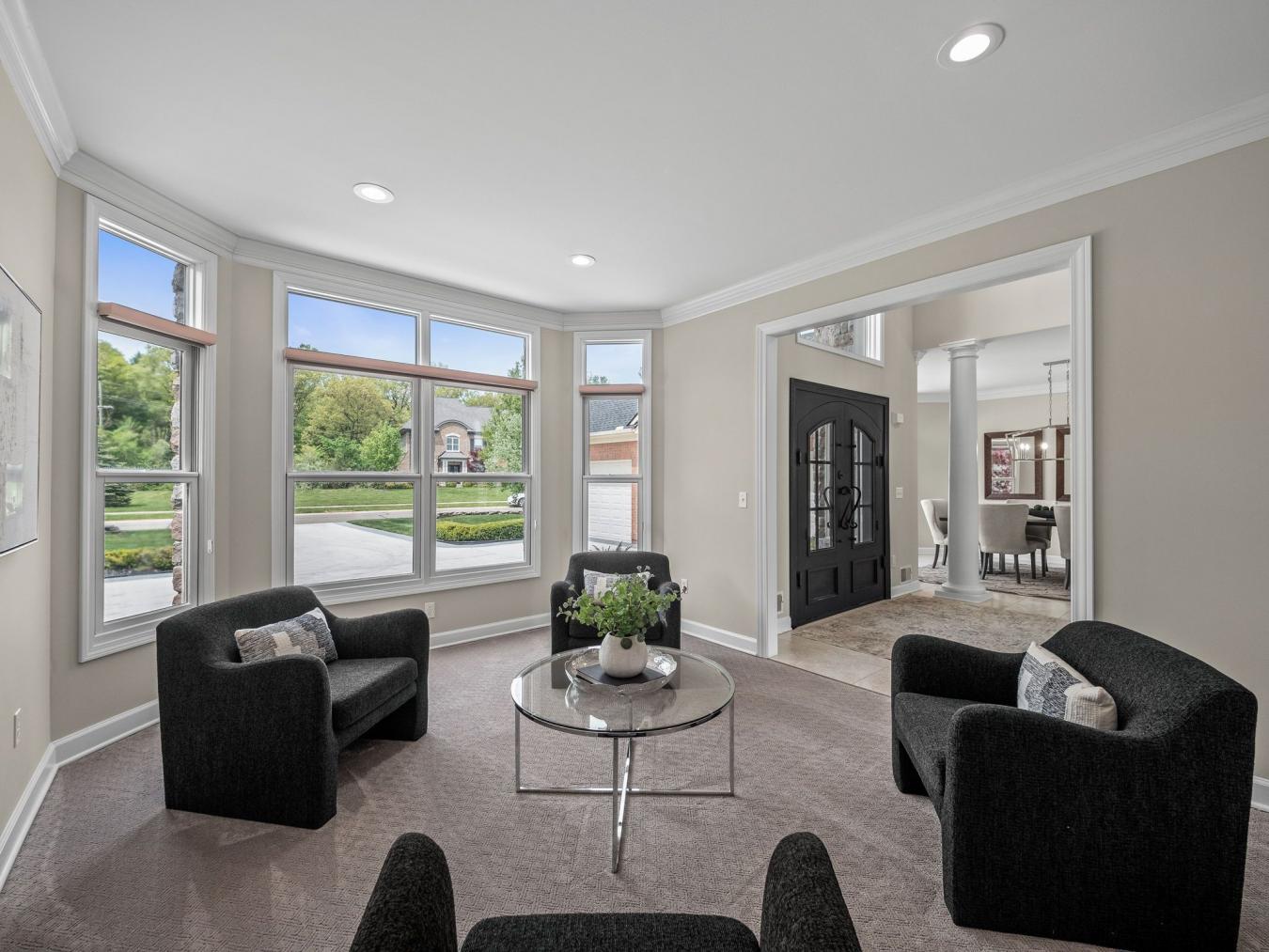 South Lyon, MI, 48178, United States, 4 Bedrooms Bedrooms, ,4 BathroomsBathrooms,Residential,For Sale,1692282