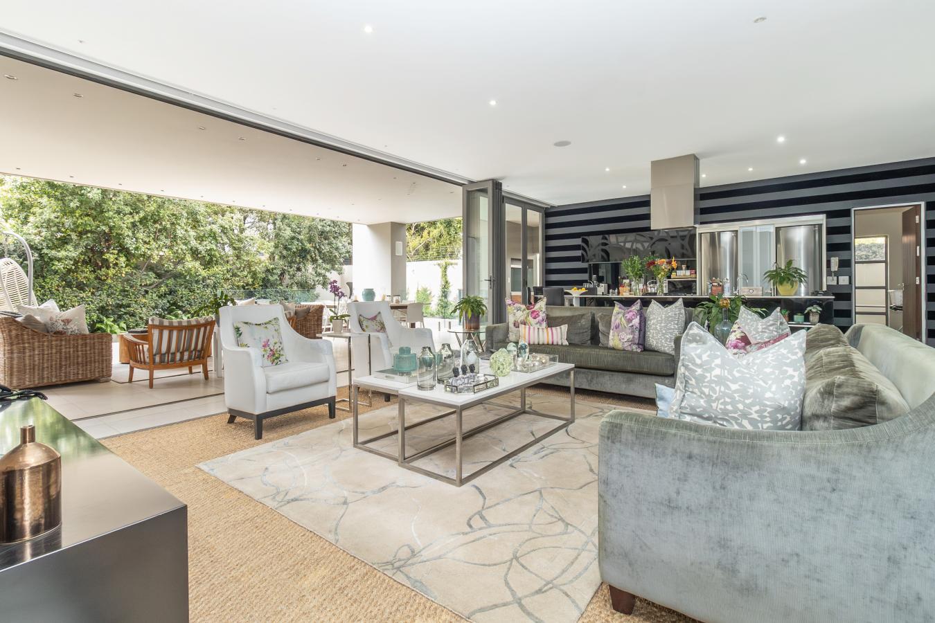 Johannesburg, 2196, South Africa, 5 Bedrooms Bedrooms, ,5 BathroomsBathrooms,Residential,For Sale,1701212