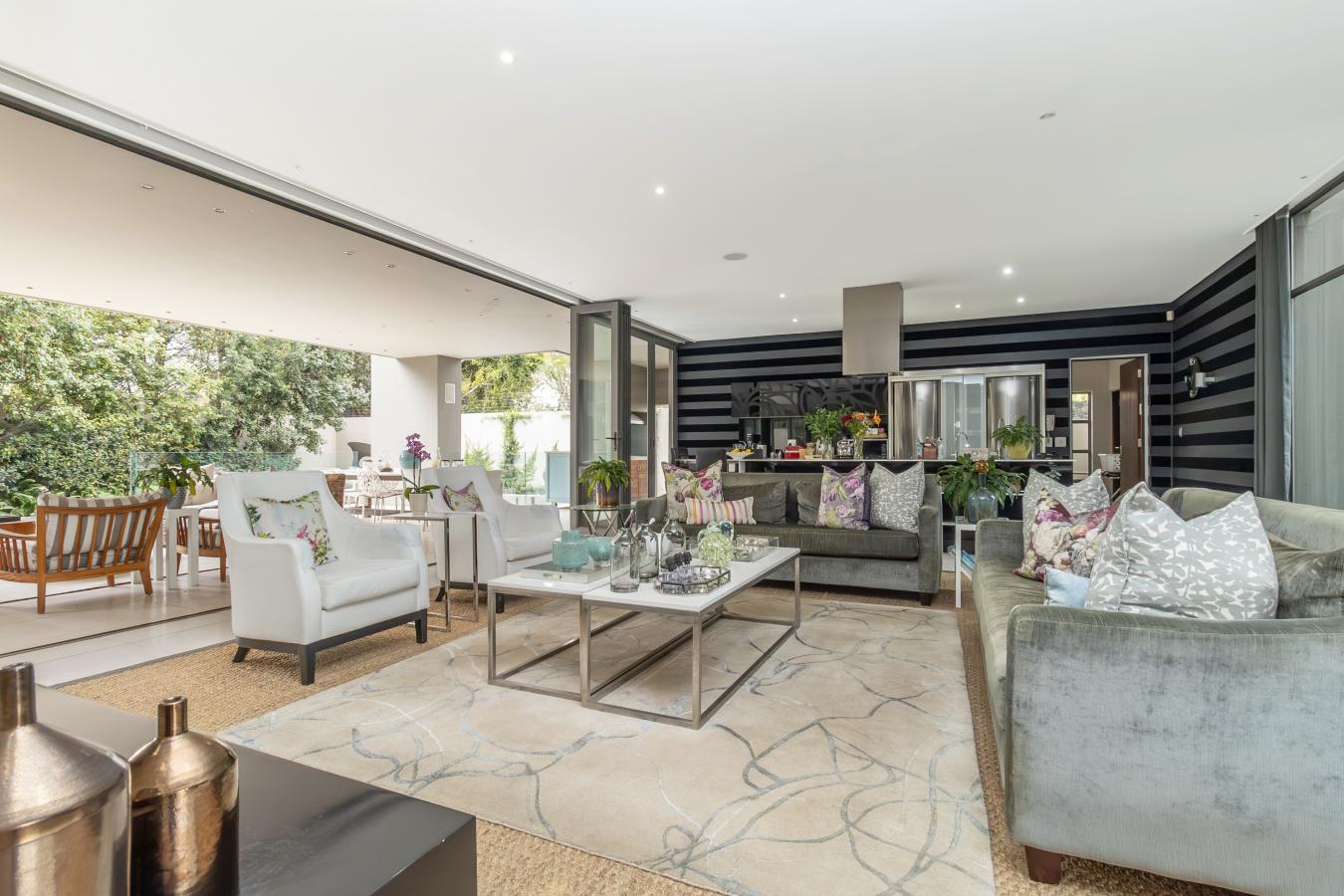 Johannesburg, 2196, South Africa, 5 Bedrooms Bedrooms, ,5 BathroomsBathrooms,Residential,For Sale,1701212