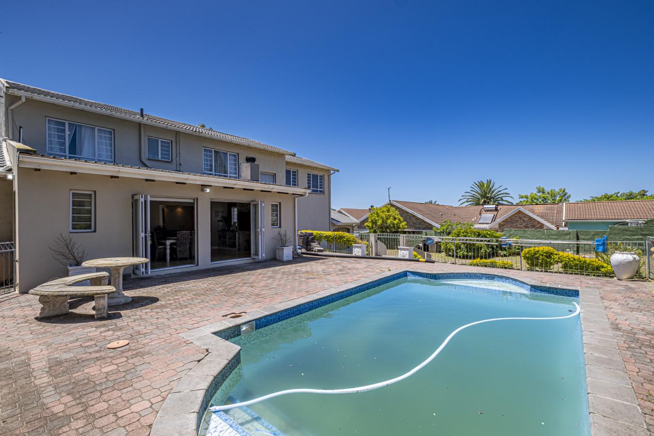 Port Elizabeth, 6070, South Africa, 5 Bedrooms Bedrooms, ,2 BathroomsBathrooms,Residential,For Sale,1692269