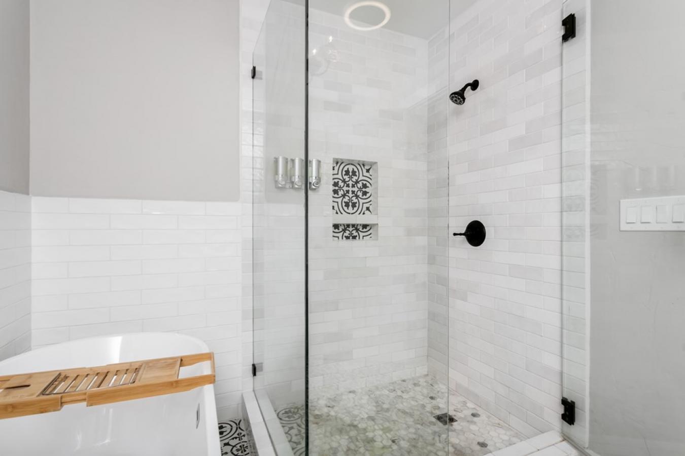 Fredericksburg, TX, 78624, United States, 2 Bedrooms Bedrooms, ,1 BathroomBathrooms,Residential,For Sale,1692253