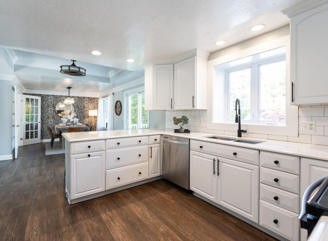 Rindge, NH, 03461, United States, 3 Bedrooms Bedrooms, ,5 BathroomsBathrooms,Residential,For Sale,1692248