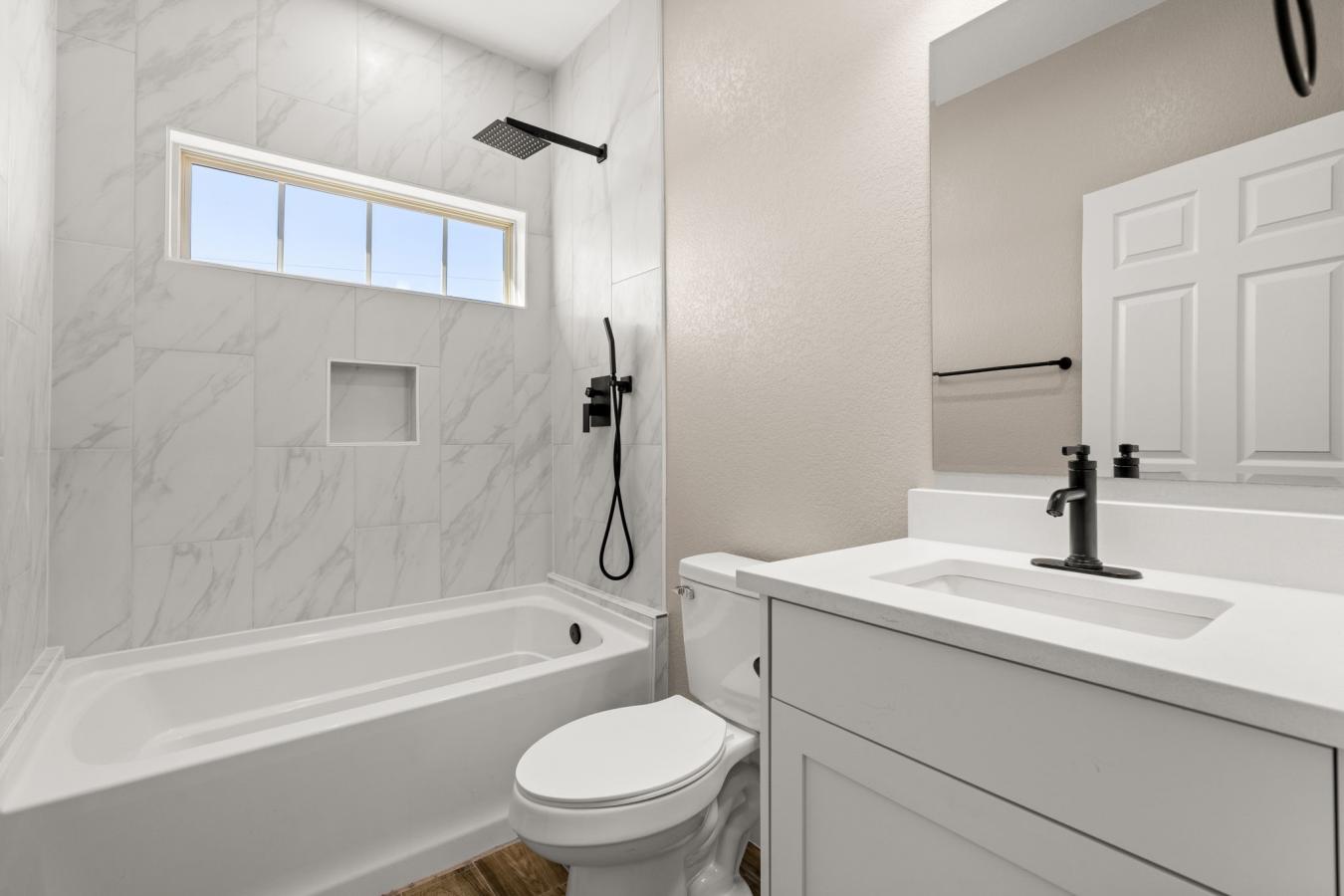 Burnet, TX, 78611, United States, 3 Bedrooms Bedrooms, ,2 BathroomsBathrooms,Residential,For Sale,1692243