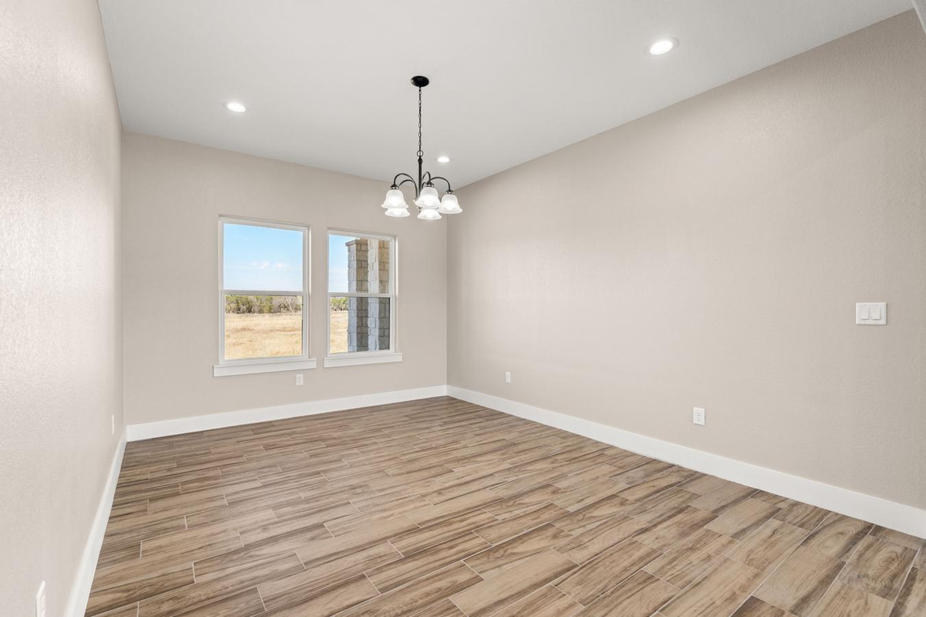 Burnet, TX, 78611, United States, 3 Bedrooms Bedrooms, ,2 BathroomsBathrooms,Residential,For Sale,1692243