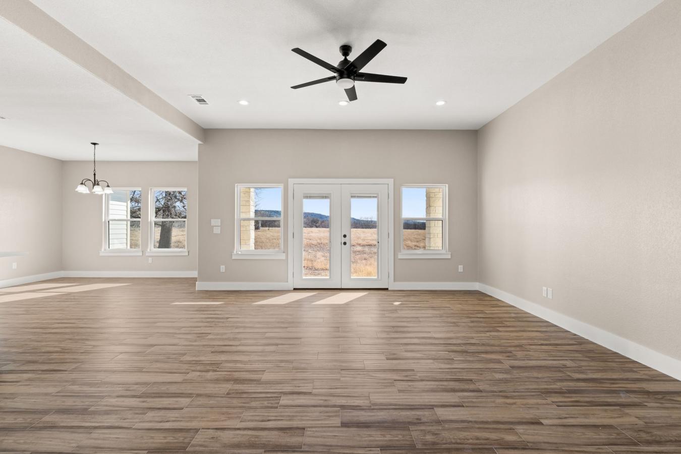 Burnet, TX, 78611, United States, 3 Bedrooms Bedrooms, ,2 BathroomsBathrooms,Residential,For Sale,1692243