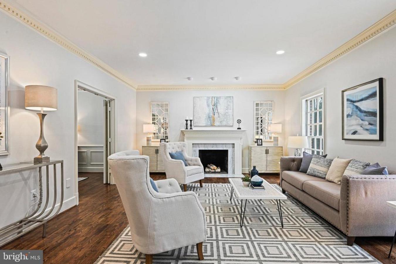 MCLEAN, VA, 22102, United States, 4 Bedrooms Bedrooms, ,4 BathroomsBathrooms,Residential,For Sale,1692233