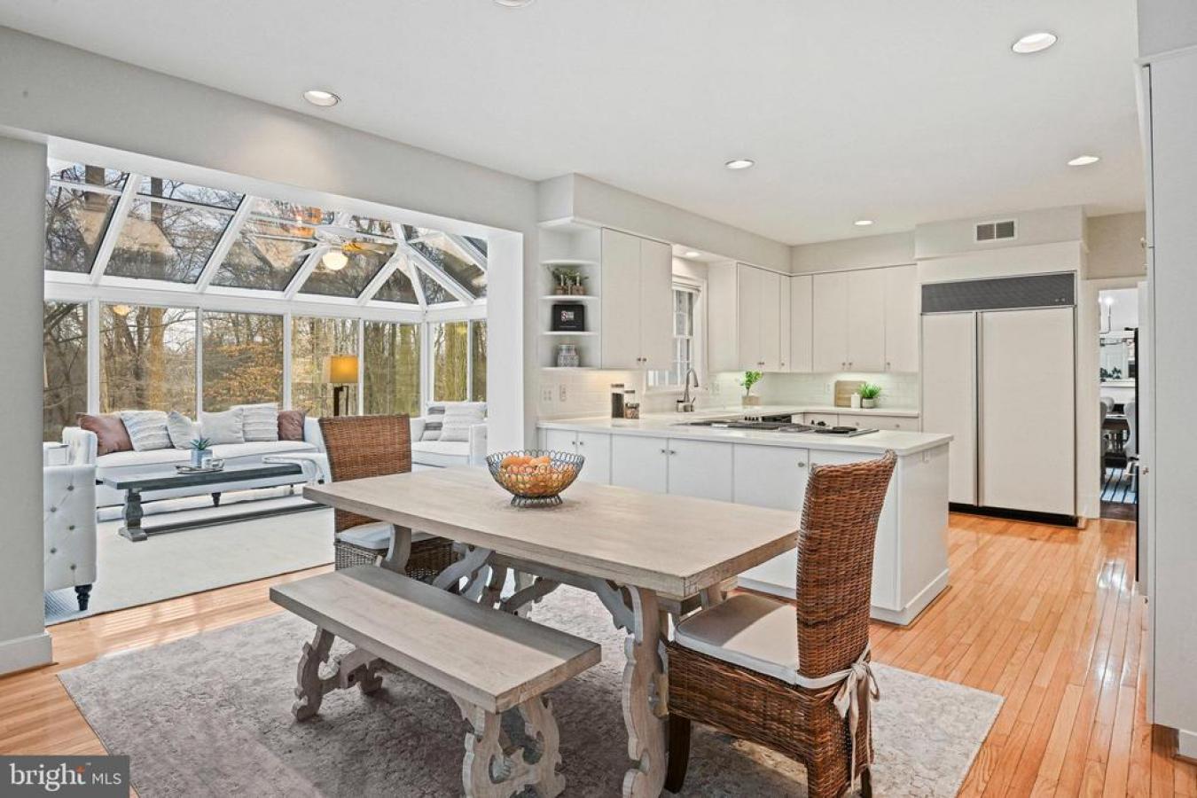 MCLEAN, VA, 22102, United States, 4 Bedrooms Bedrooms, ,4 BathroomsBathrooms,Residential,For Sale,1692233