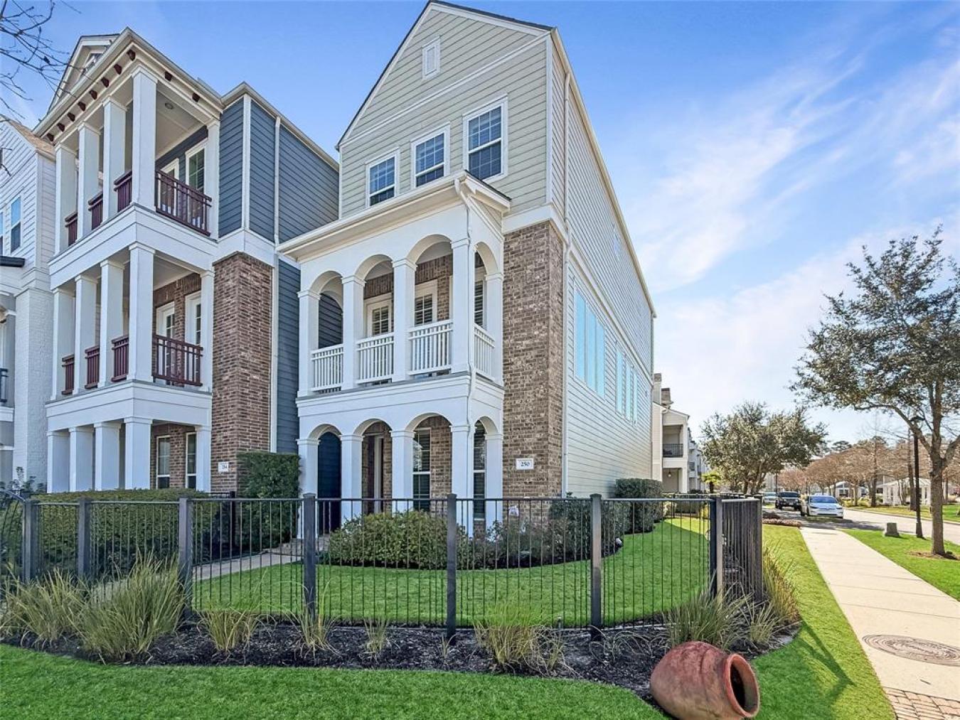 The Woodlands, TX, 77380, United States, 3 Bedrooms Bedrooms, ,3 BathroomsBathrooms,Residential,For Sale,1692227