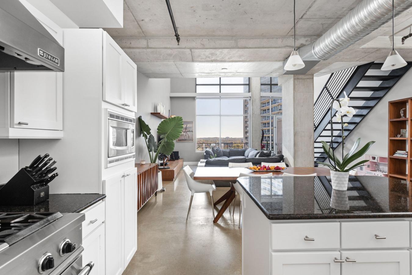 Austin, TX, 78703, United States, 3 Bedrooms Bedrooms, ,2 BathroomsBathrooms,Residential,For Sale,1697543