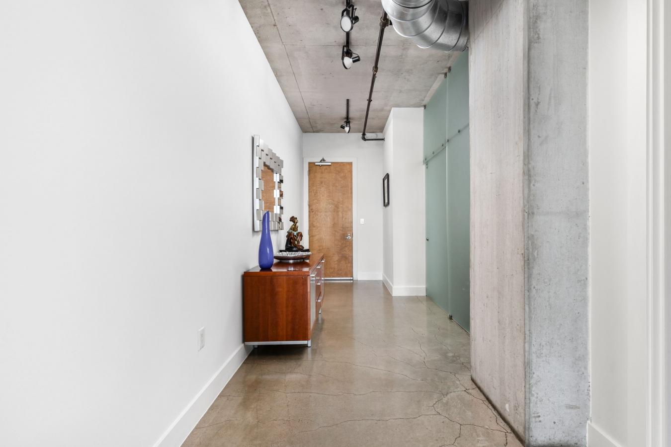 Austin, TX, 78703, United States, 3 Bedrooms Bedrooms, ,2 BathroomsBathrooms,Residential,For Sale,1697543