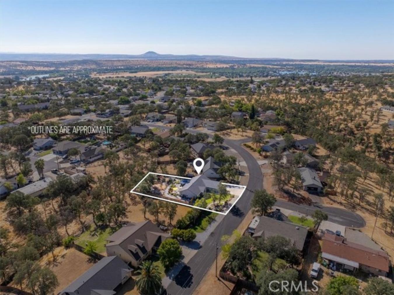 Discover your dream home nestled in a serene Sacramento River communit – image 6