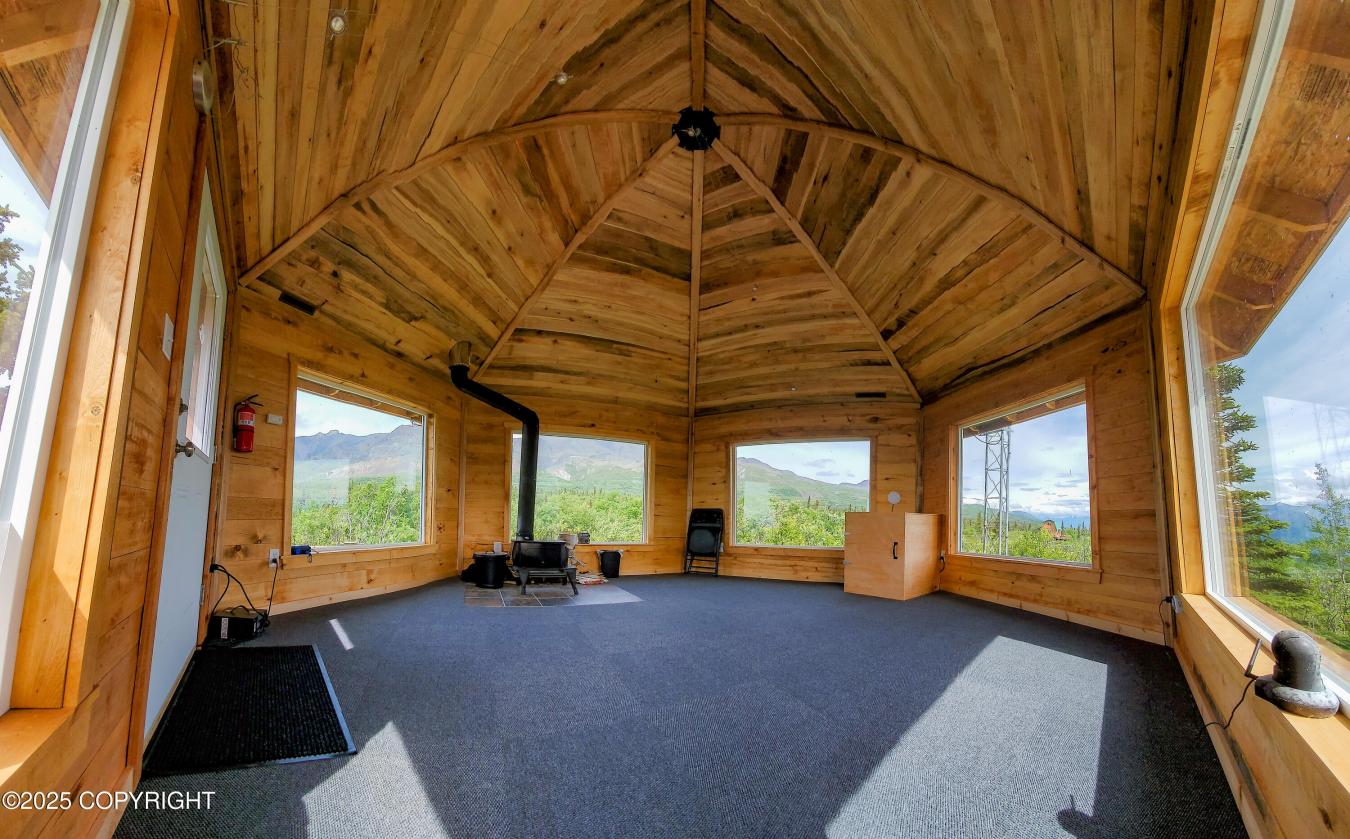 Glacier View, AK, 99674, United States, 2 Bedrooms Bedrooms, ,2 BathroomsBathrooms,Residential,For Sale,1697530