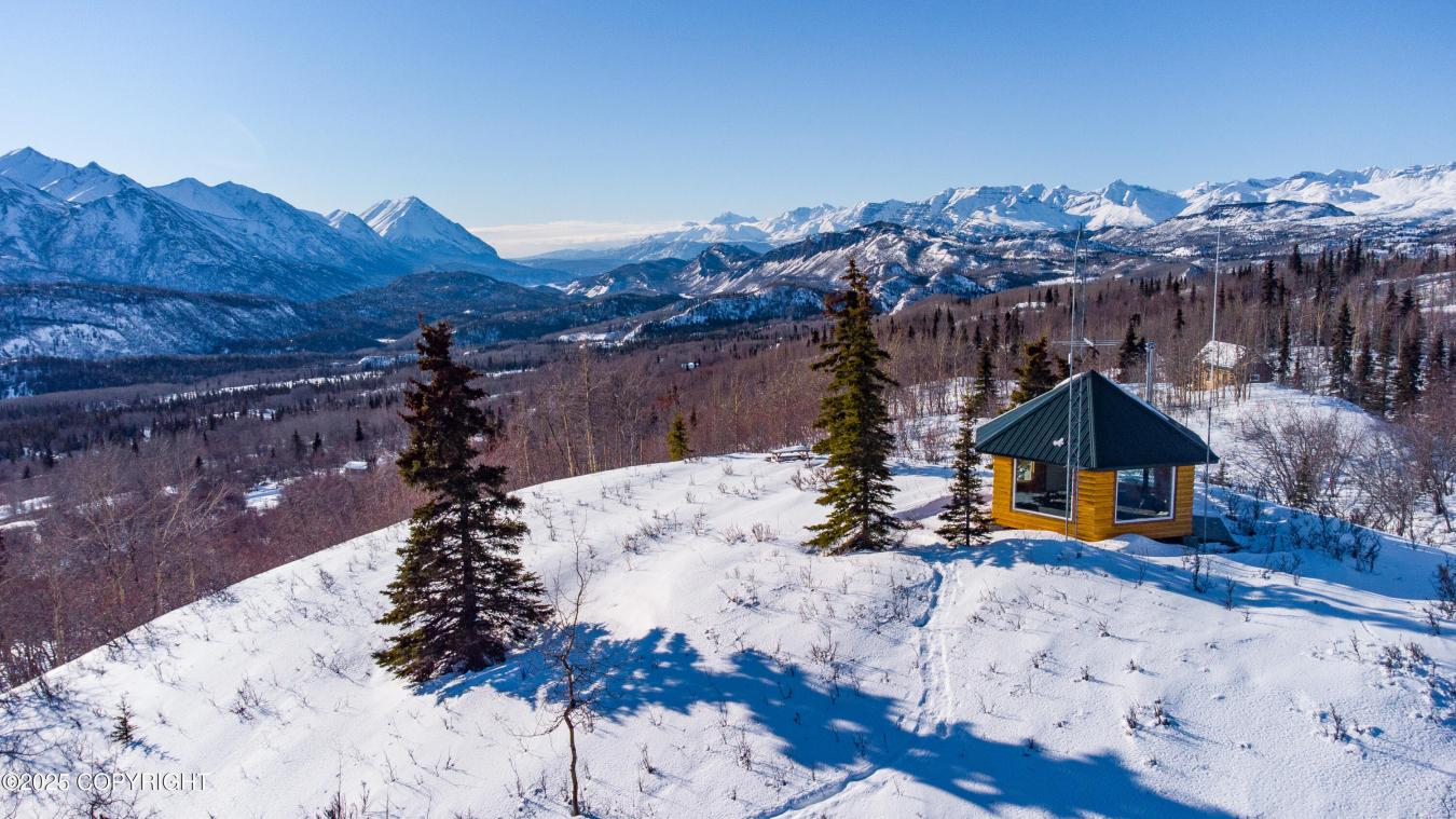Glacier View, AK, 99674, United States, 2 Bedrooms Bedrooms, ,2 BathroomsBathrooms,Residential,For Sale,1697530