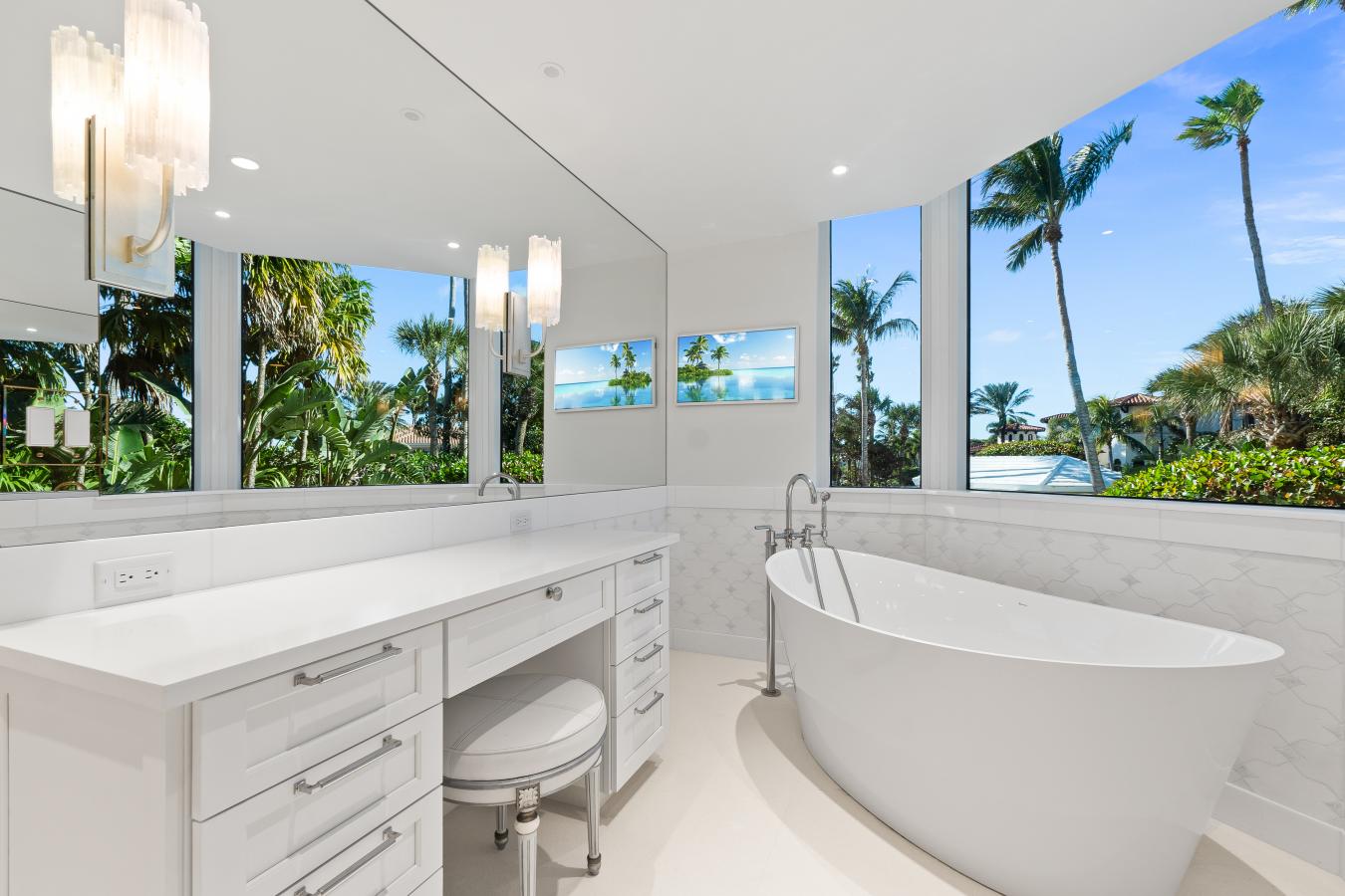 Stuart, FL, 34996, United States, 3 Bedrooms Bedrooms, ,3 BathroomsBathrooms,Residential,For Sale,1697519