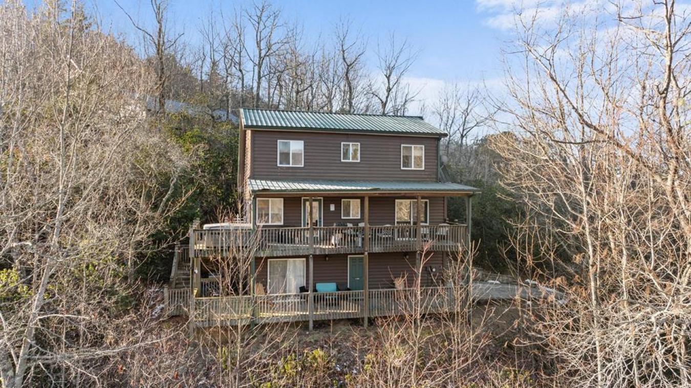 Franklin, NC, 28734, United States, 3 Bedrooms Bedrooms, ,3 BathroomsBathrooms,Residential,For Sale,1697508 Franklin, NC, 28734, United States, 3 Bedrooms Bedrooms, ,3 BathroomsBathrooms,Residential,For Sale,1697508