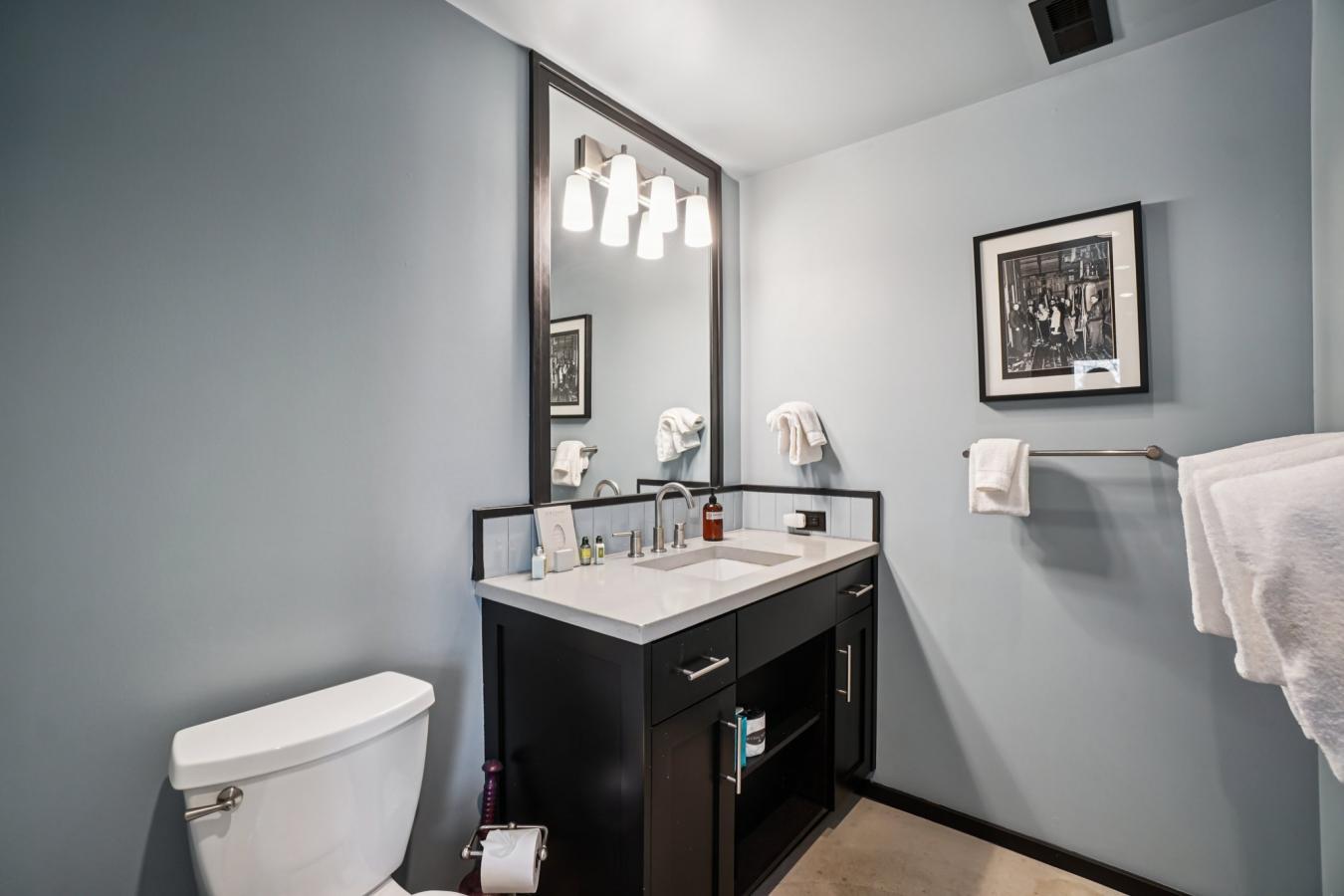 Park City, Utah, 84060, United States, 4 Bedrooms Bedrooms, ,4 BathroomsBathrooms,Residential,For Sale,1990003