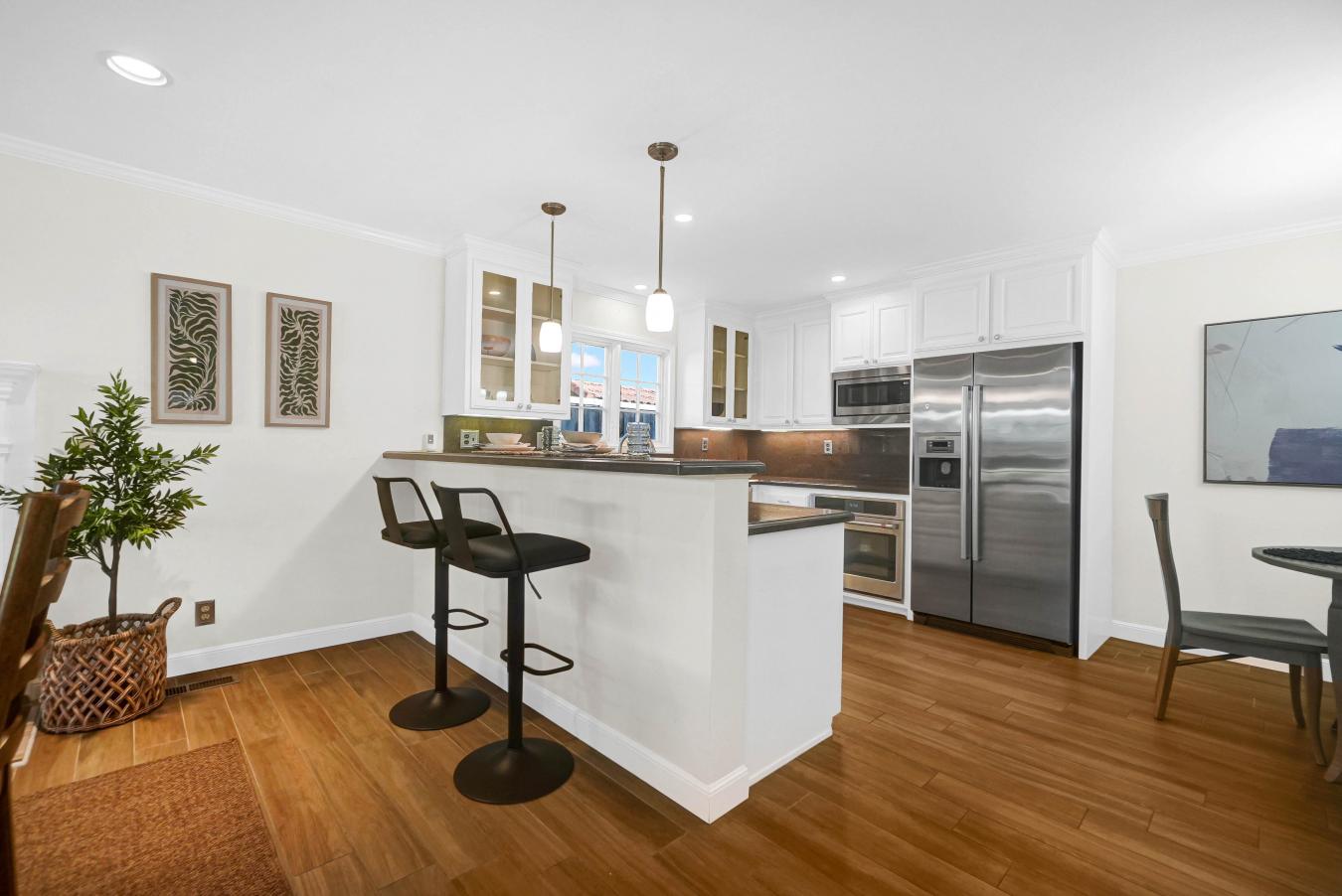 Union City, CA, 94587, United States, 4 Bedrooms Bedrooms, ,3 BathroomsBathrooms,Residential,For Sale,1697482