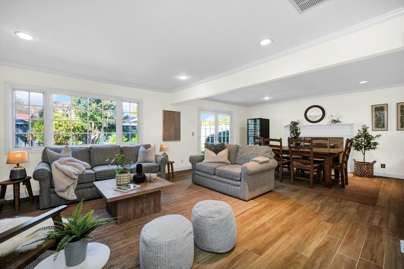 Union City, CA, 94587, United States, 4 Bedrooms Bedrooms, ,3 BathroomsBathrooms,Residential,For Sale,1697482