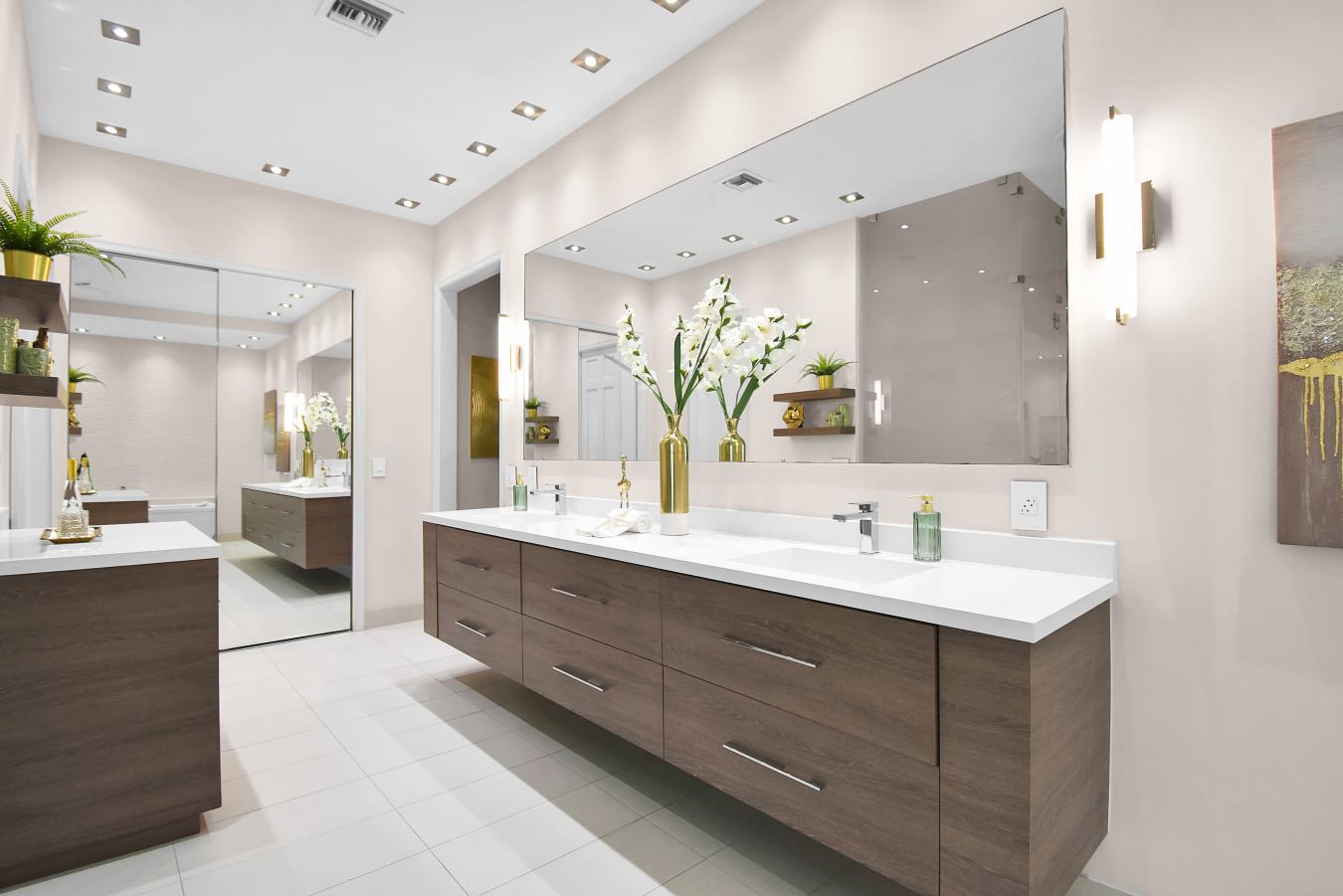 Weston, Florida, 33331, United States, 6 Bedrooms Bedrooms, ,8 BathroomsBathrooms,Residential,For Sale,1934144