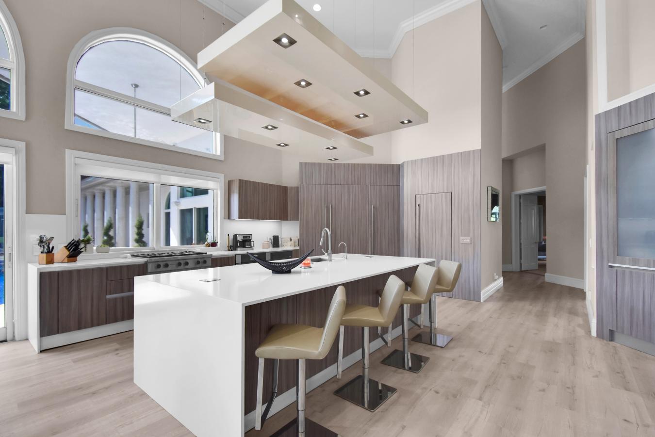 Weston, Florida, 33331, United States, 6 Bedrooms Bedrooms, ,8 BathroomsBathrooms,Residential,For Sale,1934144