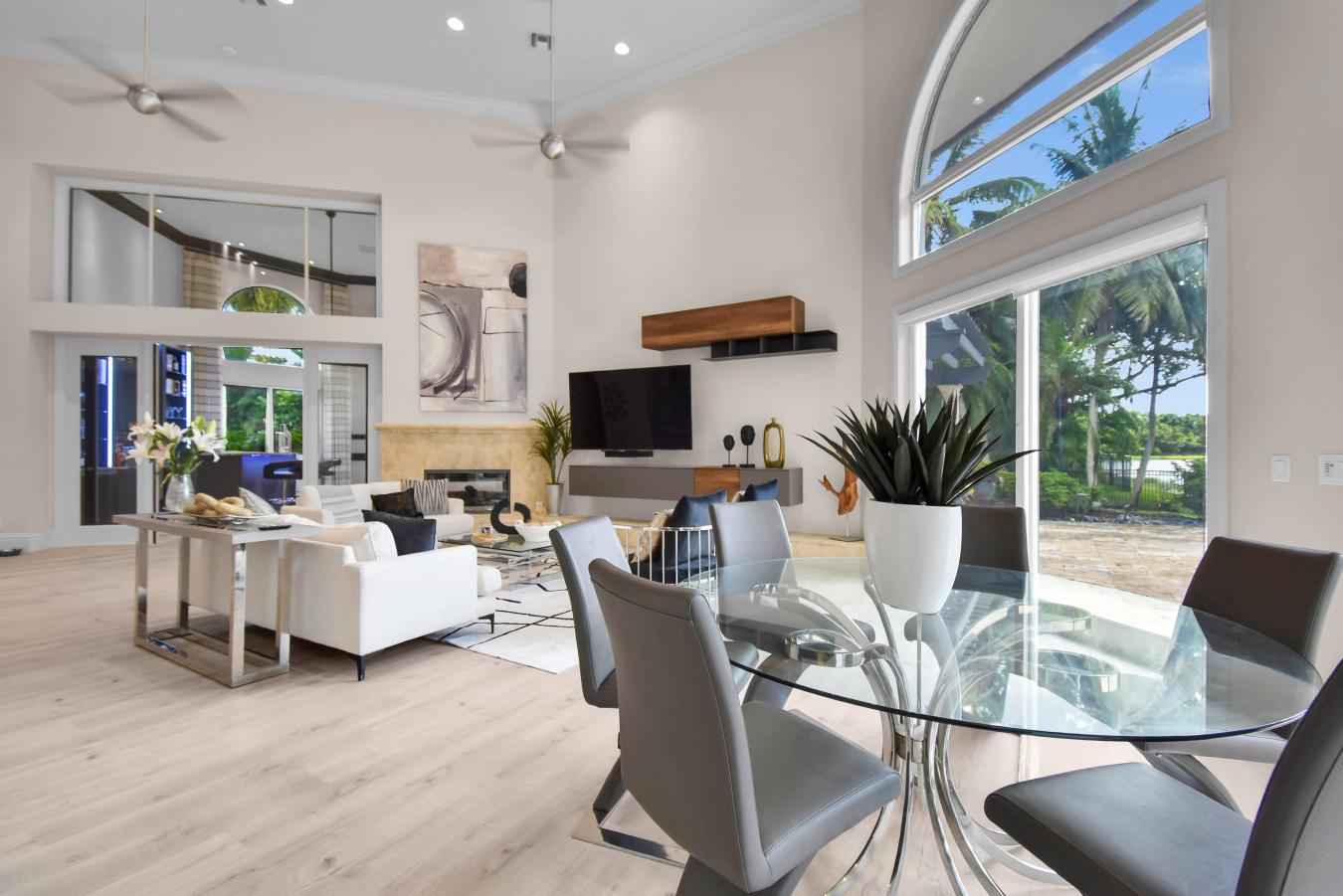 Weston, Florida, 33331, United States, 6 Bedrooms Bedrooms, ,8 BathroomsBathrooms,Residential,For Sale,1934144