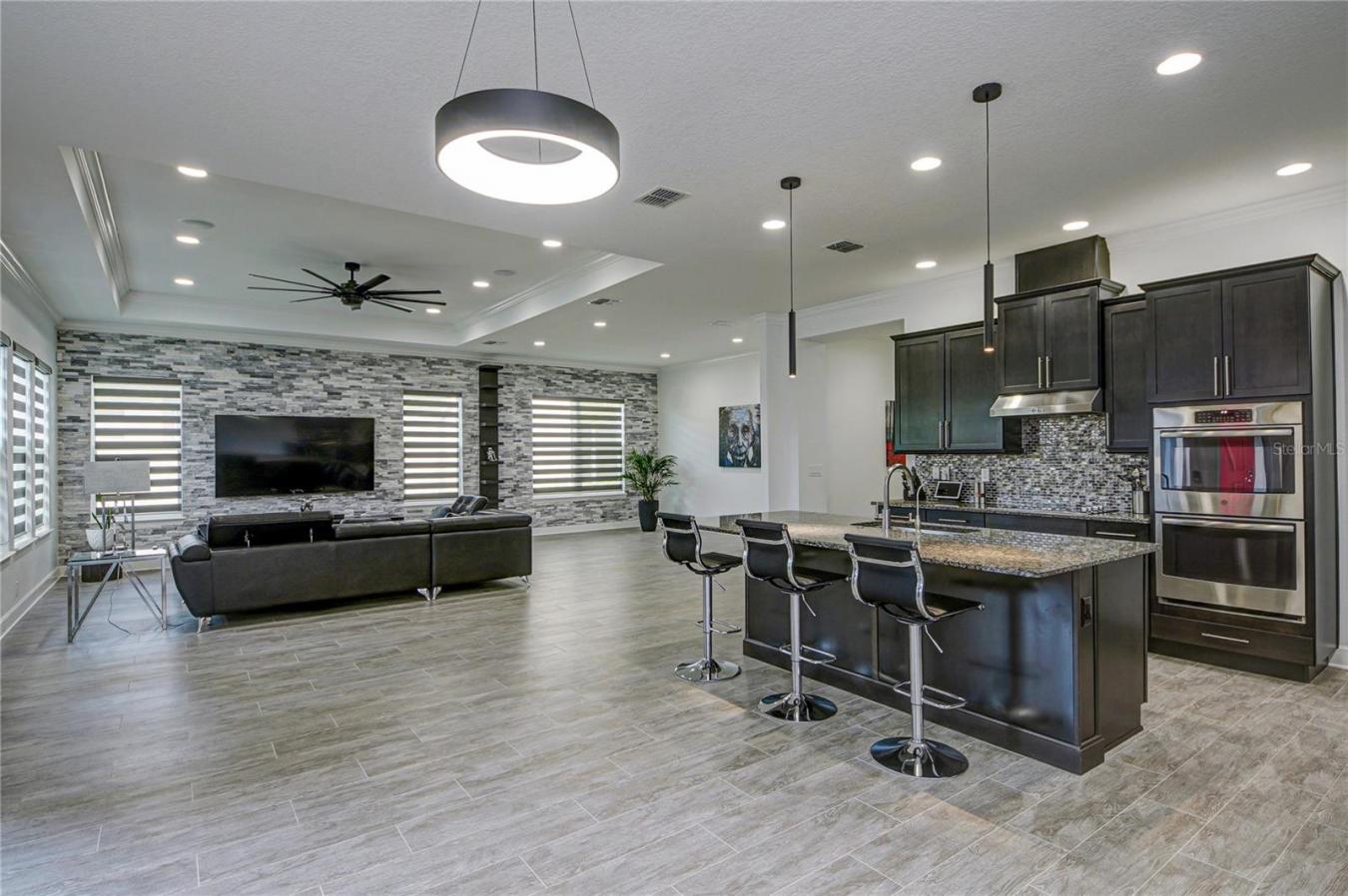 ORLANDO, FL, 32827, United States, 3 Bedrooms Bedrooms, ,2 BathroomsBathrooms,Residential,For Sale,1697450