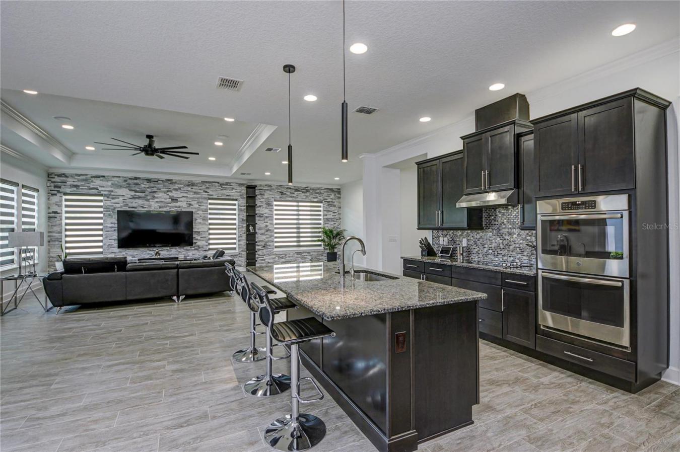 ORLANDO, FL, 32827, United States, 3 Bedrooms Bedrooms, ,2 BathroomsBathrooms,Residential,For Sale,1697450