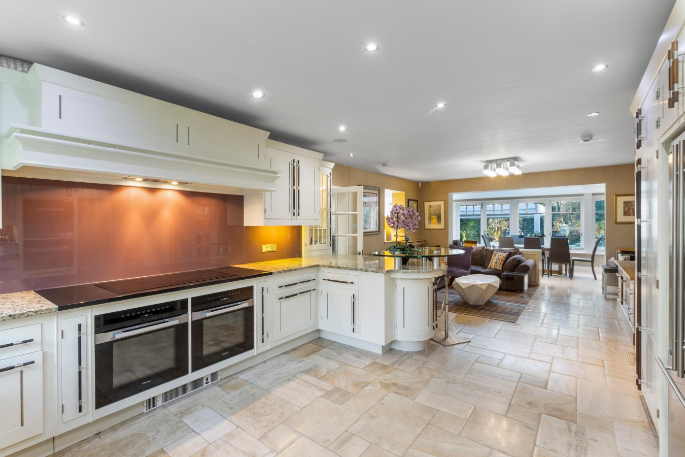 Croydon, Surrey, CR0 5HS, United Kingdom, 5 Bedrooms Bedrooms, ,3 BathroomsBathrooms,Residential,For Sale,1962132