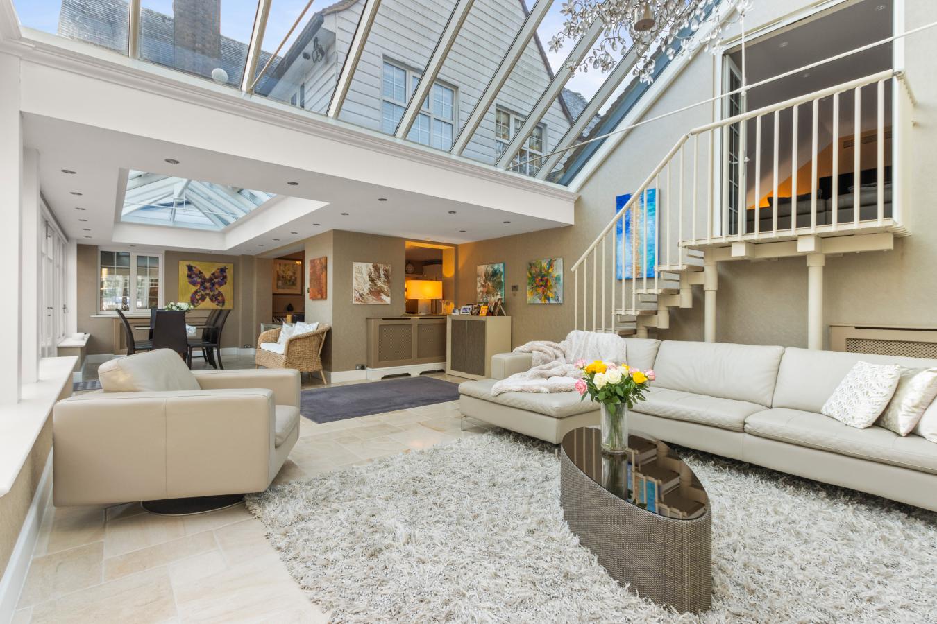 Croydon, Surrey, CR0 5HS, United Kingdom, 5 Bedrooms Bedrooms, ,3 BathroomsBathrooms,Residential,For Sale,1962132