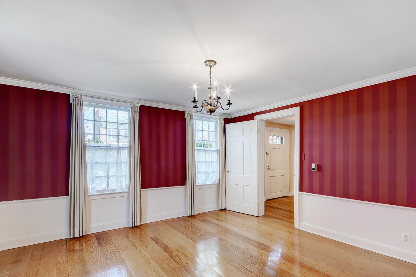 525 1st Avenue, Gallipolis, Ohio, 45631, United States, 5 Bedrooms Bedrooms, ,4 BathroomsBathrooms,Residential,For Sale,525 1st Avenue,1081286