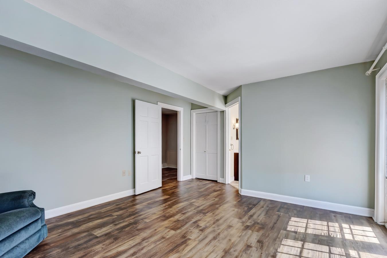 525 1st Avenue, Gallipolis, Ohio, 45631, United States, 5 Bedrooms Bedrooms, ,4 BathroomsBathrooms,Residential,For Sale,525 1st Avenue,1081286