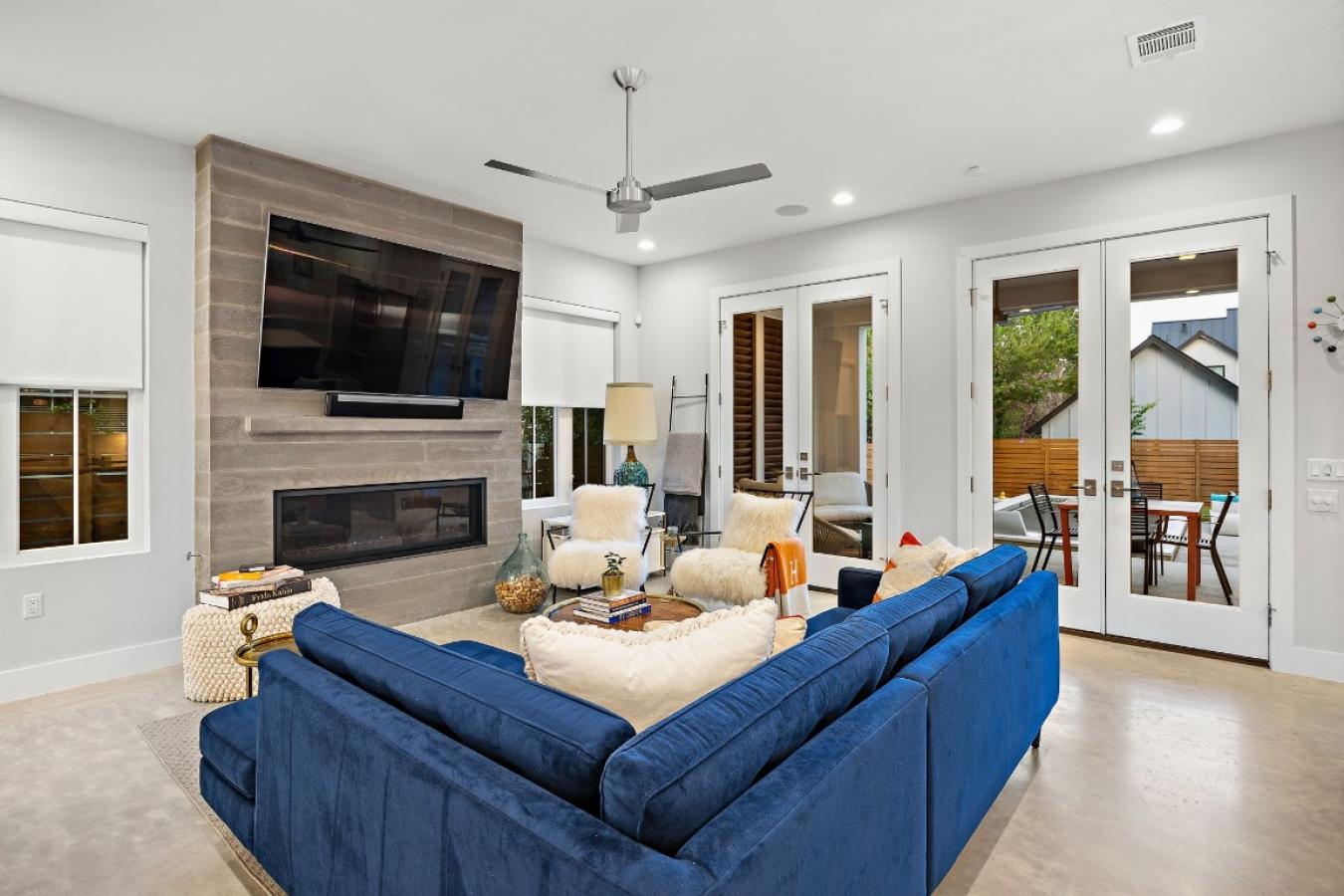 Austin, TX, 78704, United States, 4 Bedrooms Bedrooms, ,3 BathroomsBathrooms,Residential,For Sale,1697440