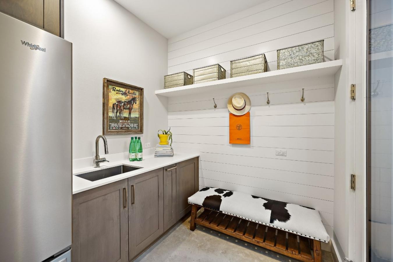 Austin, TX, 78704, United States, 4 Bedrooms Bedrooms, ,3 BathroomsBathrooms,Residential,For Sale,1697440