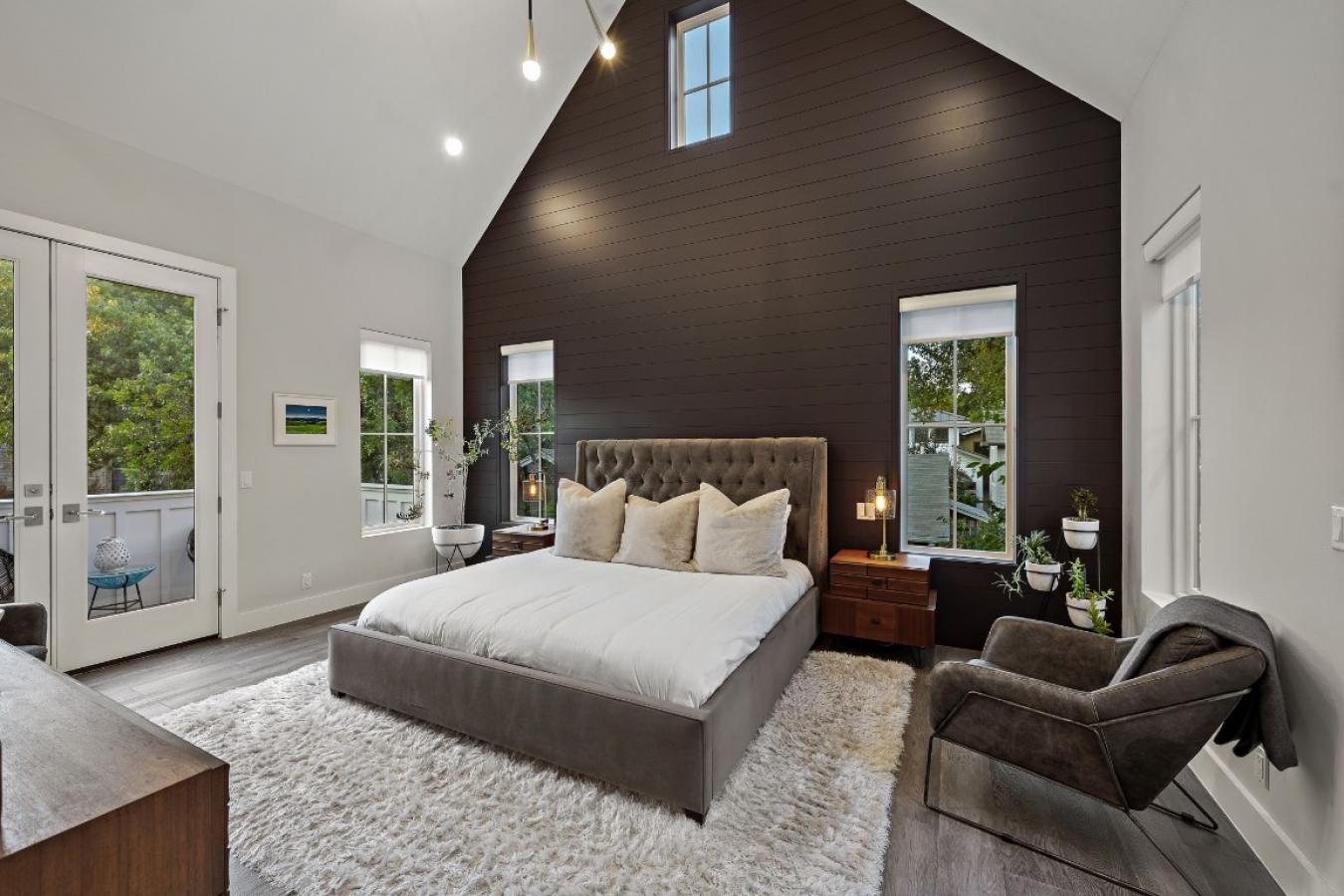 Austin, TX, 78704, United States, 4 Bedrooms Bedrooms, ,3 BathroomsBathrooms,Residential,For Sale,1697440