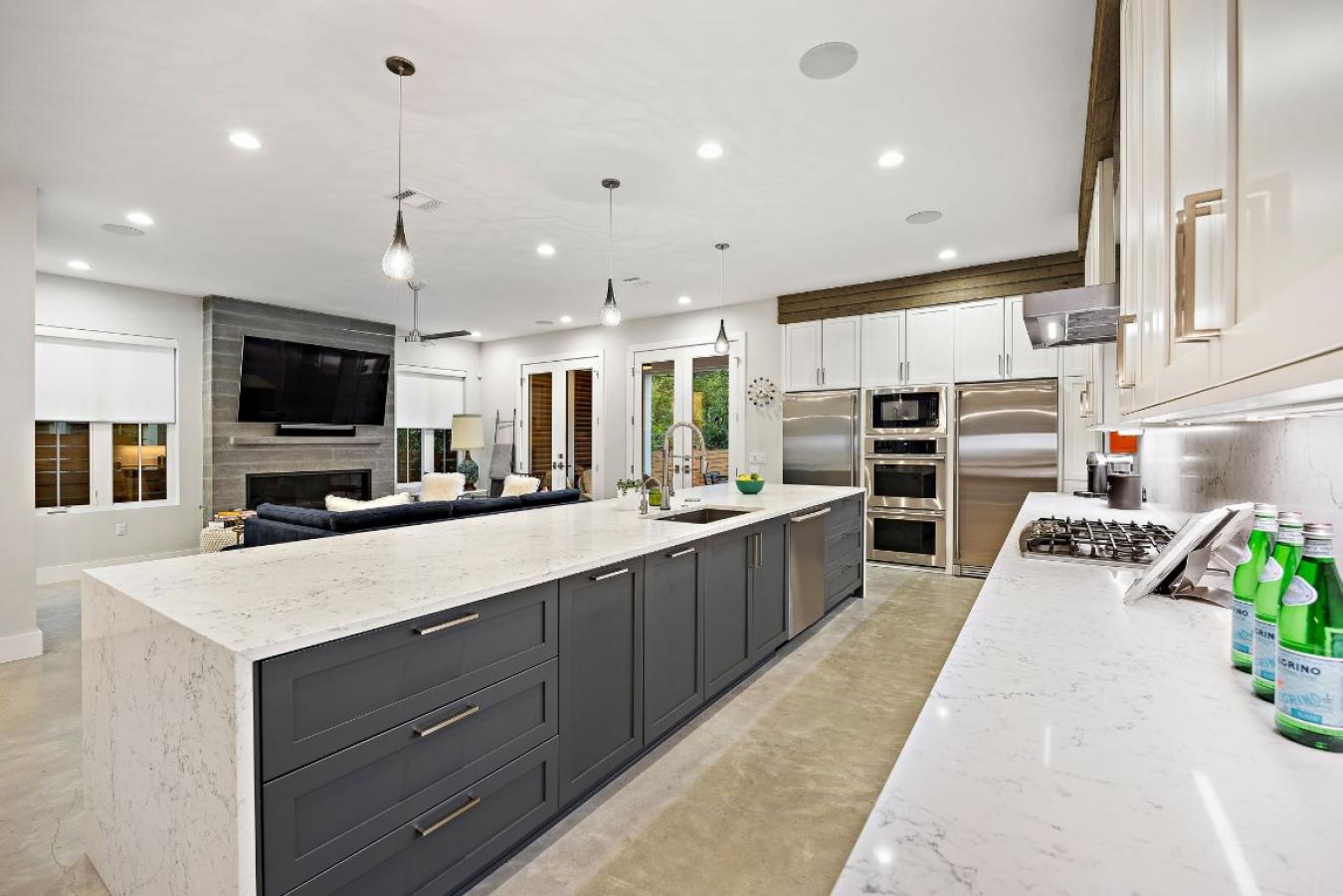 Austin, TX, 78704, United States, 4 Bedrooms Bedrooms, ,3 BathroomsBathrooms,Residential,For Sale,1697440