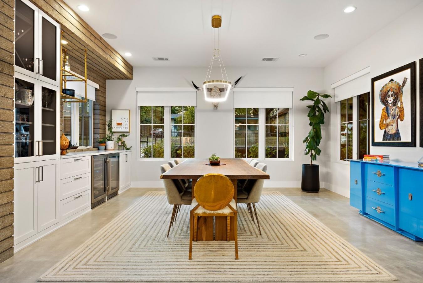 Austin, TX, 78704, United States, 4 Bedrooms Bedrooms, ,3 BathroomsBathrooms,Residential,For Sale,1697440