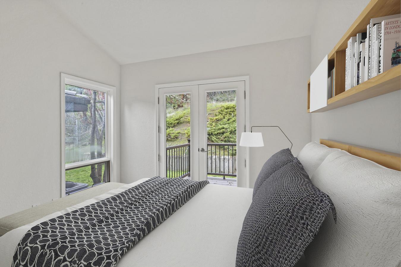 Jacksonville, OR, 97530, United States, 3 Bedrooms Bedrooms, ,2 BathroomsBathrooms,Residential,For Sale,1697438