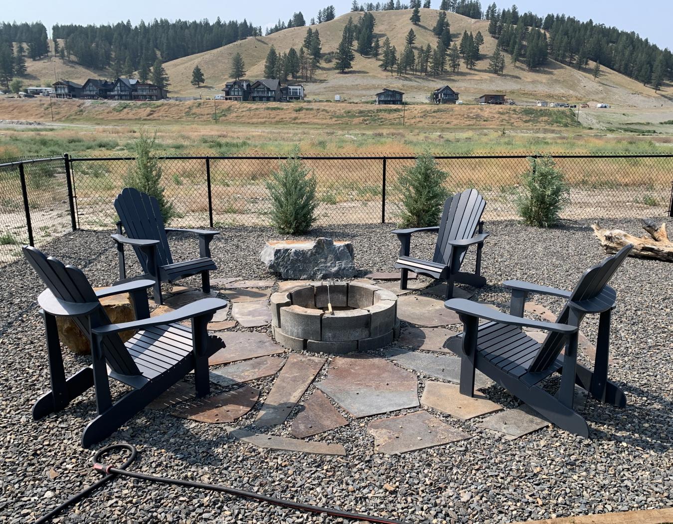 Koocanusa, BC, V0B 1T5, Canada, 2 Bedrooms Bedrooms, ,2 BathroomsBathrooms,Residential,For Sale,1697435