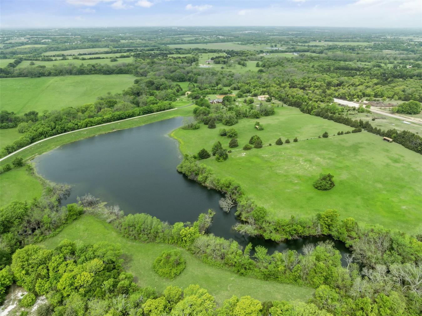 Van Alstyne, Grayson, 75495, United States, 4 Bedrooms Bedrooms, ,3 BathroomsBathrooms,Residential,For Sale,1811716