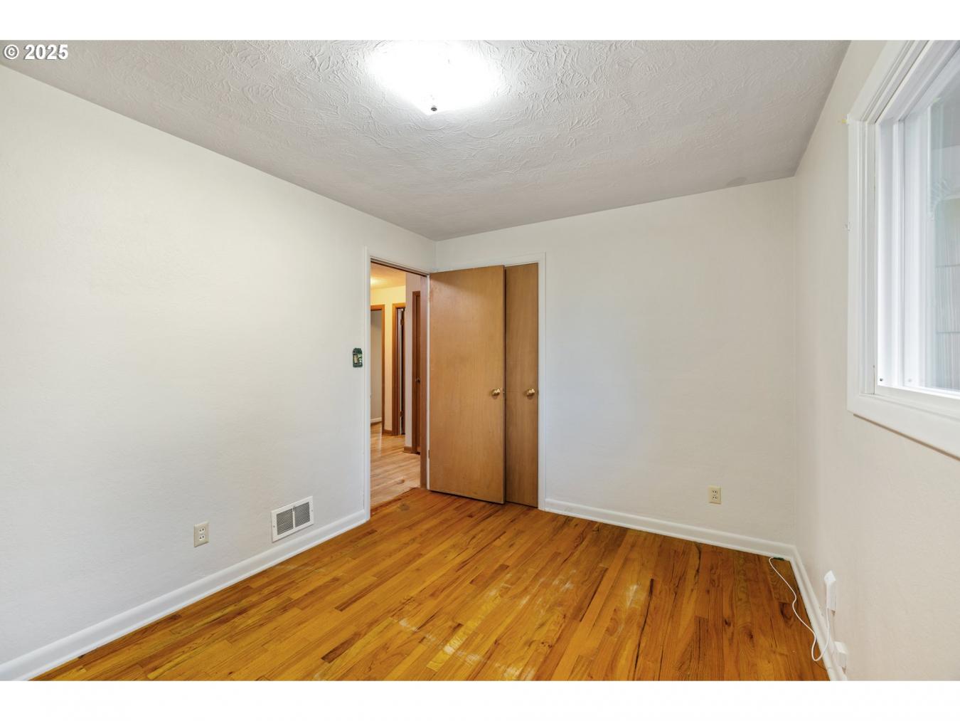 Salem, OR, 97302, United States, 3 Bedrooms Bedrooms, ,2 BathroomsBathrooms,Residential,For Sale,1697428