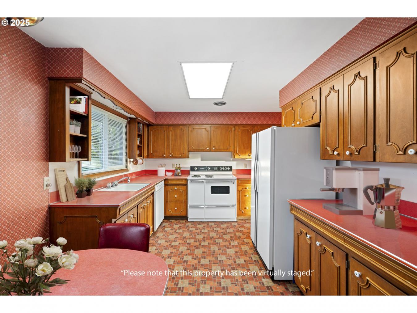 Salem, OR, 97302, United States, 3 Bedrooms Bedrooms, ,2 BathroomsBathrooms,Residential,For Sale,1697428